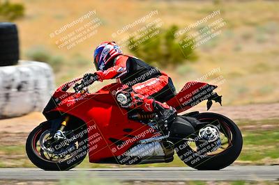 media/Apr-13-2025-TrackXperience (Sun) [[fb1ef998a6]]/Level 2 (Intermediate)/Turn 2 (Session 5)/